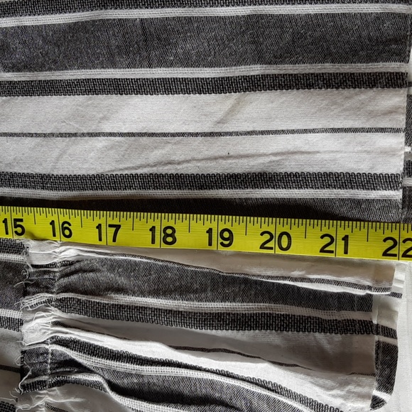 Lightweight striped blazer with flare sleeve and hem - Picture 7 of 9